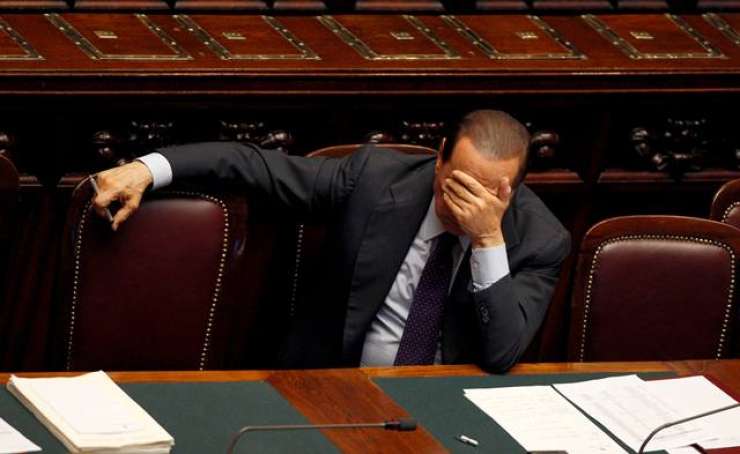 Berlusconi obsojen na leto dni zapora; bo šel sedet?