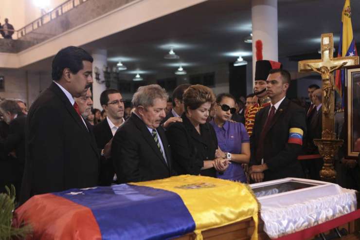 V Venezueli danes pogrebne slovesnosti za Chavezom