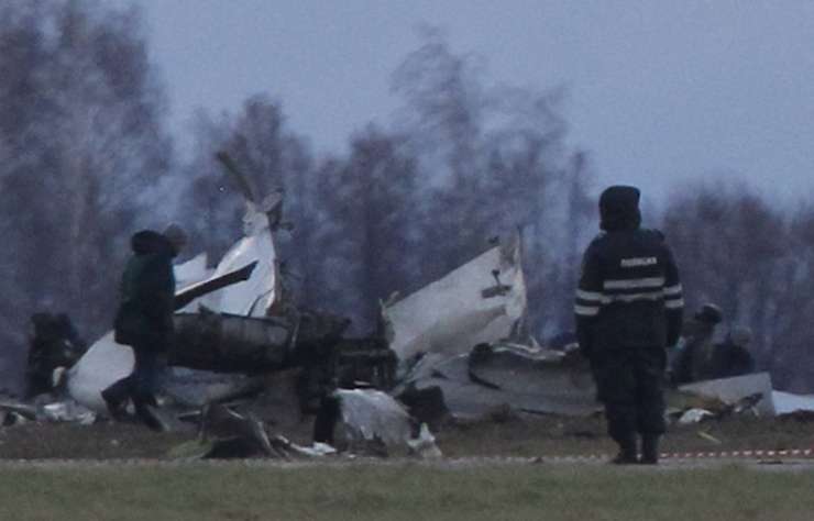 Vzrok letalske nesreče v Rusiji še ugotavljajo