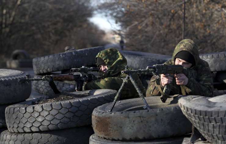 Kijev in separatisti napovedali prekinitev ognja za 9. december