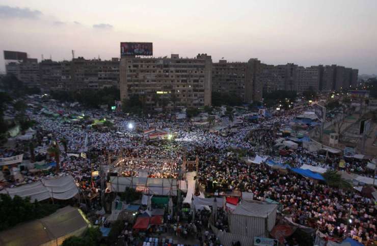 Egiptovski vstajniki zavračajo načrte začasnega predsednika