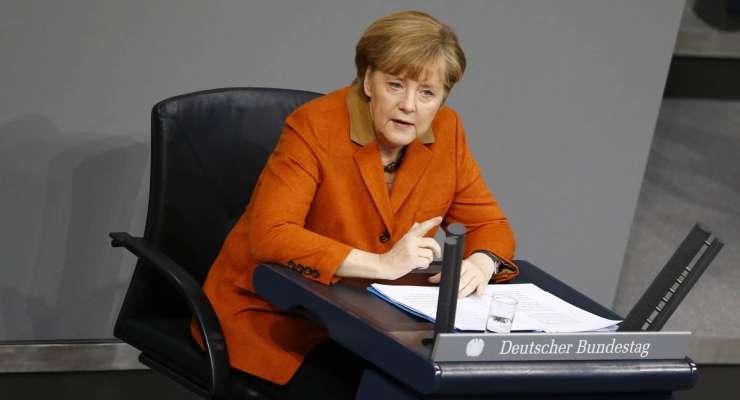 Anketa: Merklova ni več najpriljubljenejša nemška političarka