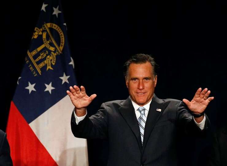 Mitt Romney je lani plačal skoraj dva milijona dolarjev davka