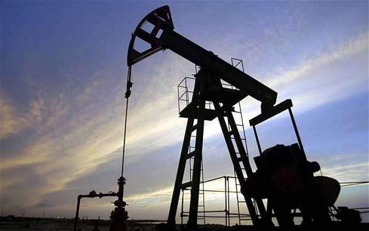 Nekateri so veseli napetosti v Perzijskem zalivu: cene nafte rastejo