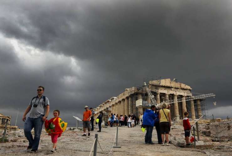 Grčiji grozi, da bo ostala brez 31,5 milijard posojila