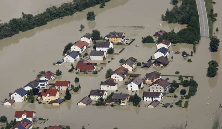 Komisar: EU nima denarja za pomoč po poplavah