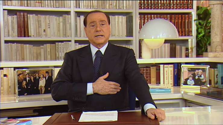Berlusconi o svoji izključitvi iz senata: To je strel v srce za demokracijo