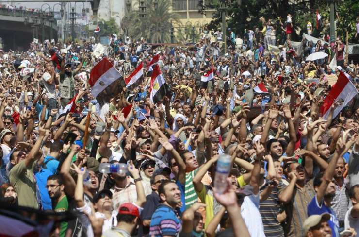 Egiptovski petek jeze: Muslimanska bratovščina proti vojski