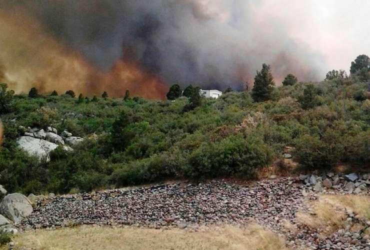 Med gašenjem požara v Arizoni umrlo 19 gasilcev