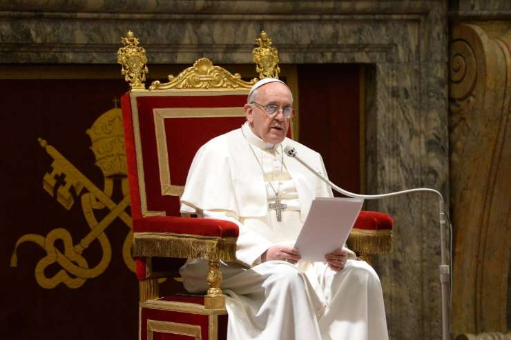 Prvo leto pontifikata papeža Frančiška