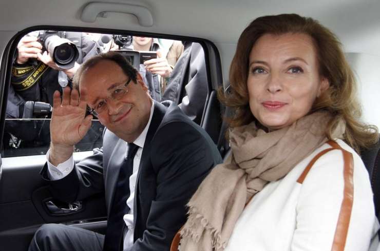Francoska prva dama po tednu dni zapustila bolnišnico