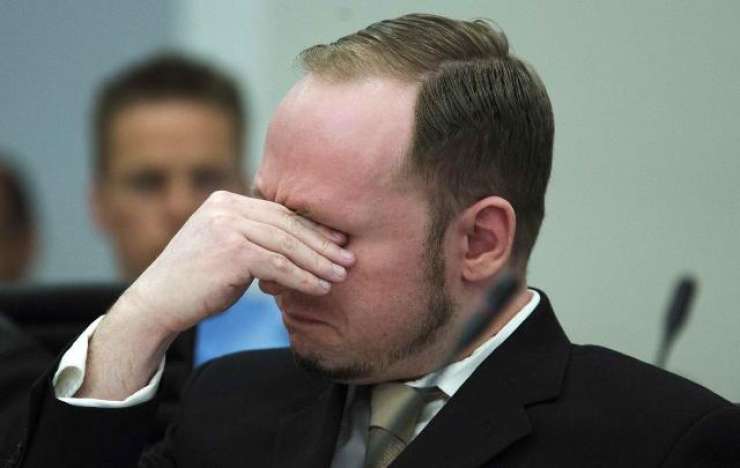 Policija zavrnila Breivikovo pritožbo o mučenju v zaporu