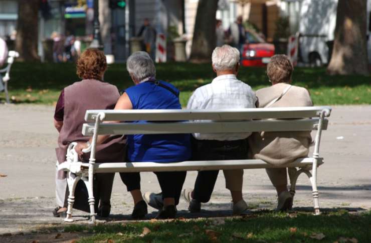 V veljavo stopila pokojninska reforma - upokojitvena starost na 65 let
