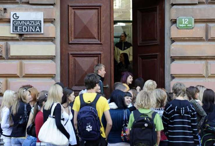Na Danskem danes že v šolo, slovenski šolarji imajo še nekaj tednov počitnic