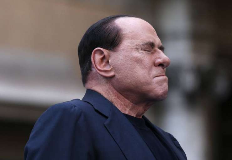 Berlusconi: Nisem kriv, da želijo moji ministri zaradi »pravosodnega masakra« izstopiti iz vlade