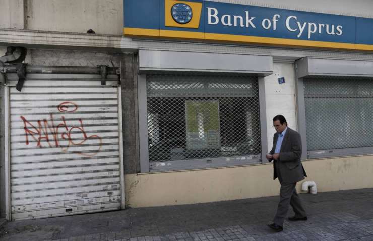 Vrata naj bi odprle le grške podružnice ciprskih bank