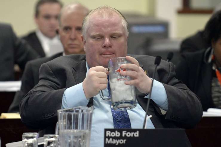 Razvpiti župan Toronta Rob Ford bo ponovno kandidiral