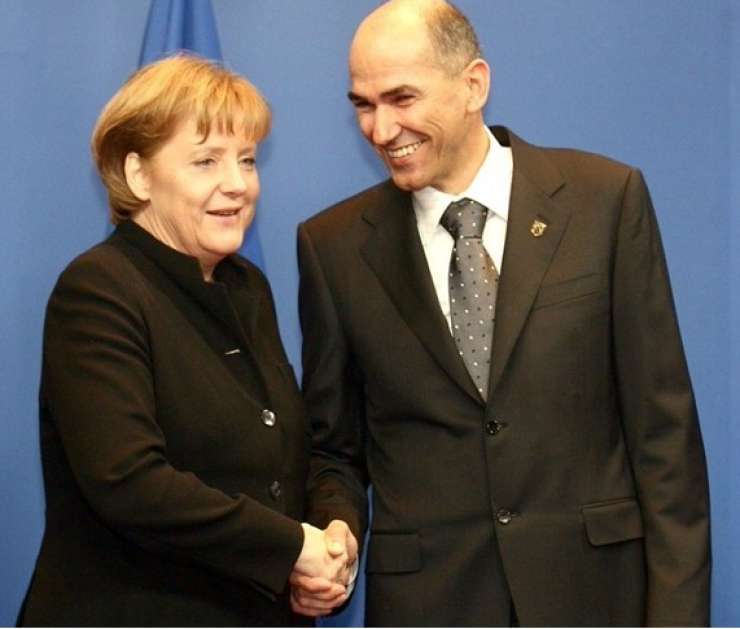 Kanclerka Angela Merkel podprla Janeza Janšo