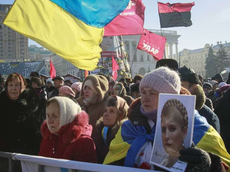 Ukrajinska opozicija prvič zaprosila za finančno pomoč