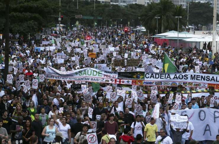 Protesti v Braziliji se umirjajo