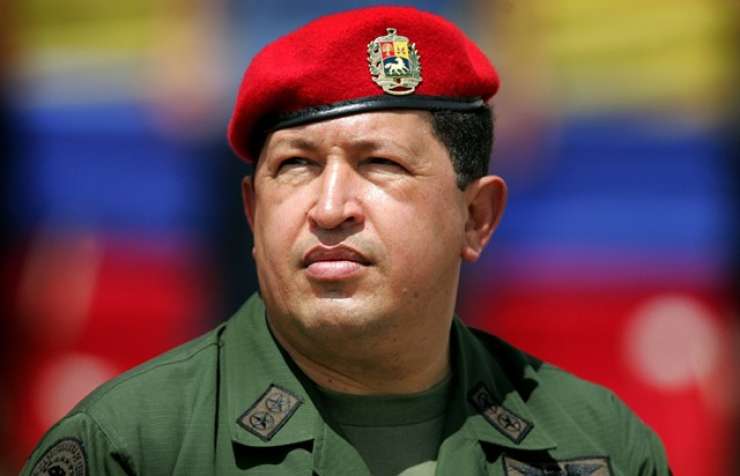 Umrl je Hugo Chavez