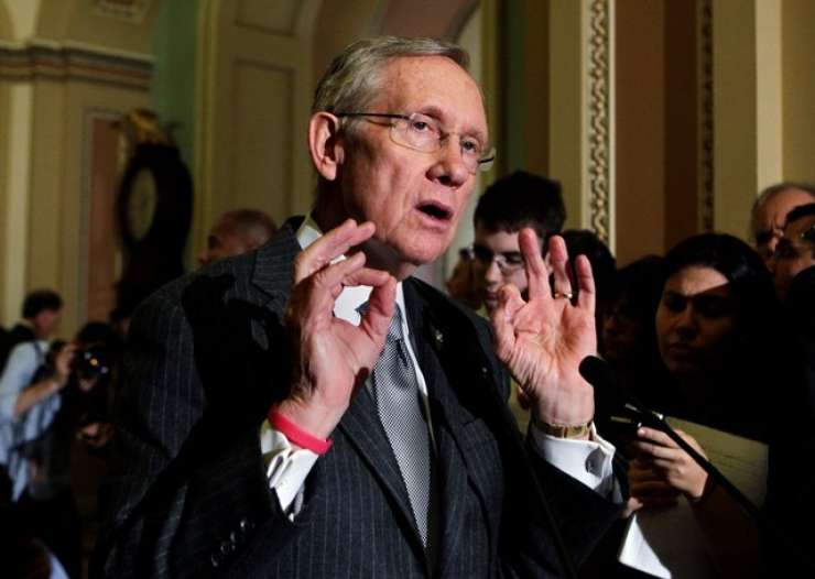 Vodja senatnih demokratov Reid napoveduje fiskalni prepad