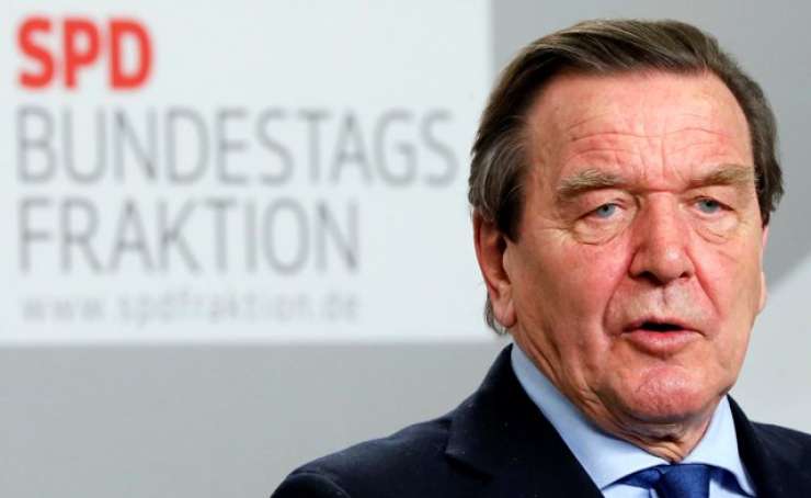 Nemški mediji: NSA naj bi bila prisluškovala tudi kanclerju Schröderju