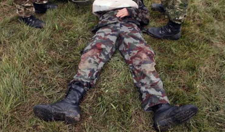 Slovenskemu vojaku na Kosovu raketa v glavo