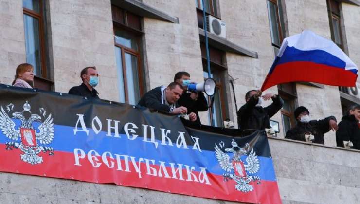 Separatisti izvajajo referendume o priključitvi vzhoda Ukrajine k Rusiji