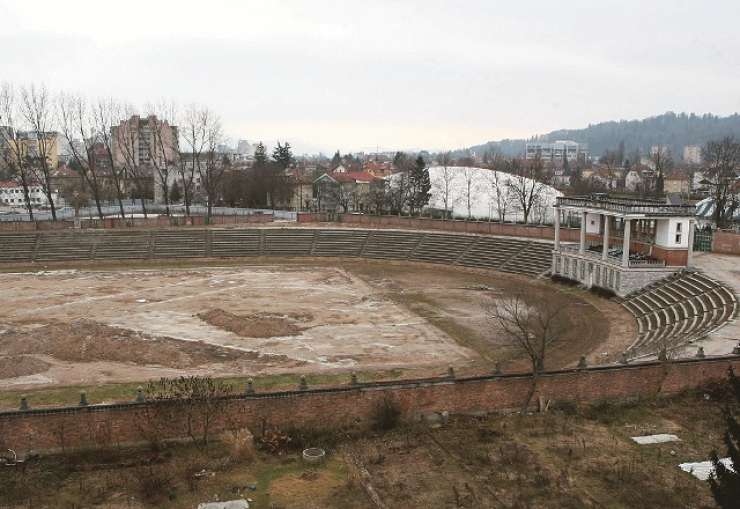 Pečečnik dobil okoljevarstveno dovoljenje za obnovo Plečnikovega stadiona