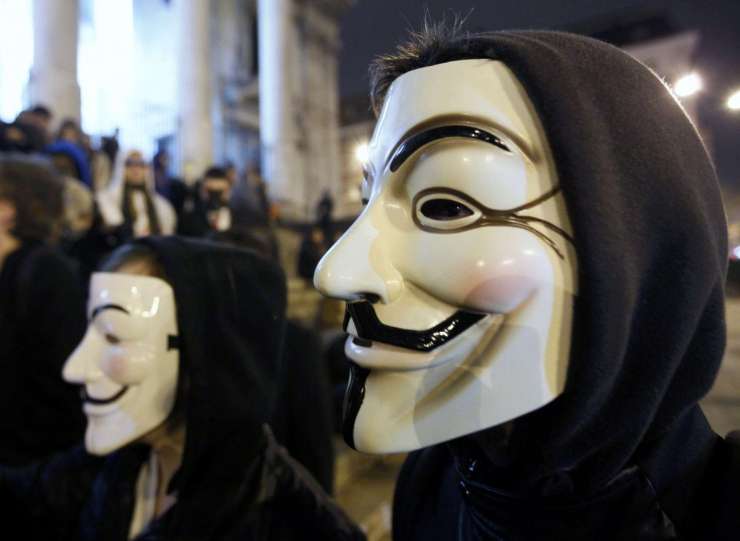 Hekerji Anonymous napadli spletno stran ameriške Cie