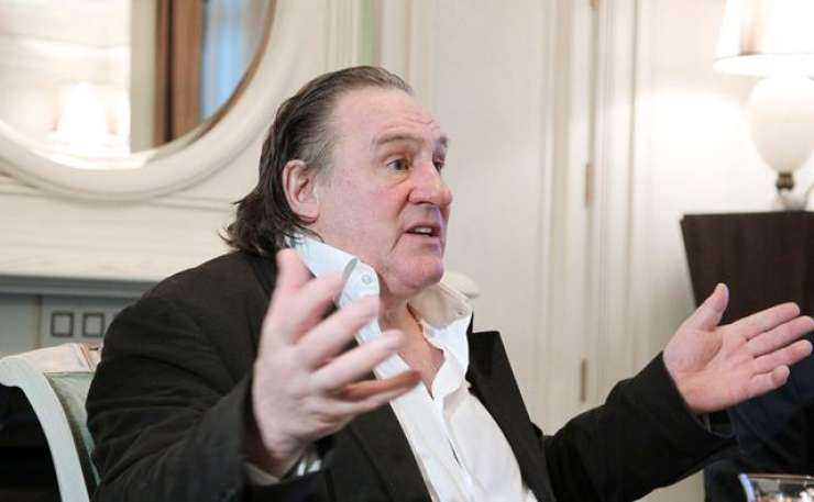 Depardieu se vrača v Pariz