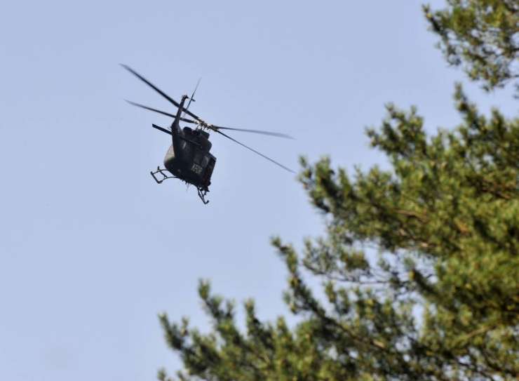 Druga helikopterska posadka SV zaključila humanitarno nalogo v BiH