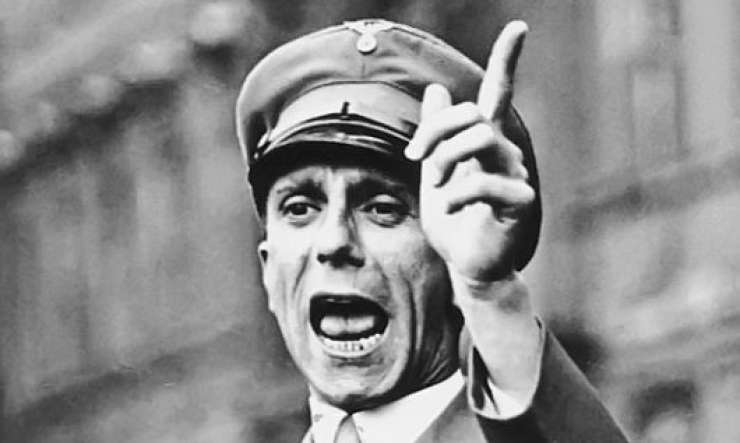 Presenečenje v Potsdamu: Goebbels še vedno častni meščan