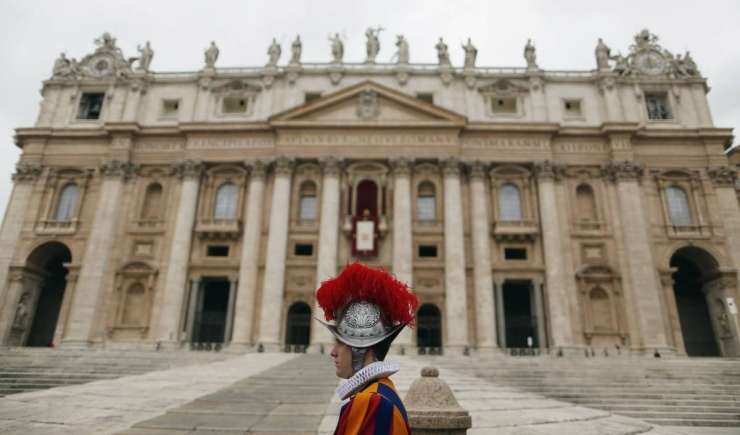 Vatikan znova pod sumom pranja denarja