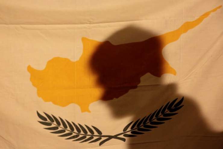 V Ženevi pogajanja o združitvi Cipra