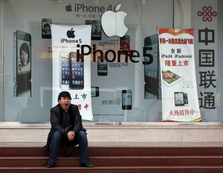 Apple se je Kitajcem opravičil zaradi »arogance in dvojnih standardov«