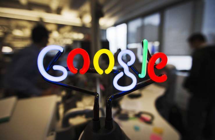 Študija: Google z zbiranjem novic lani do 4,7 milijarde dolarjev