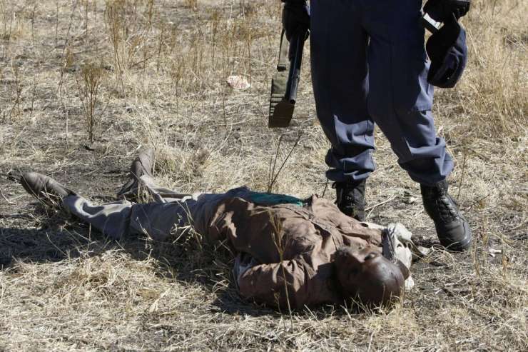 Varnostniki razsekani na kose - grozljivo nasilje v južnoafriškem rudniku