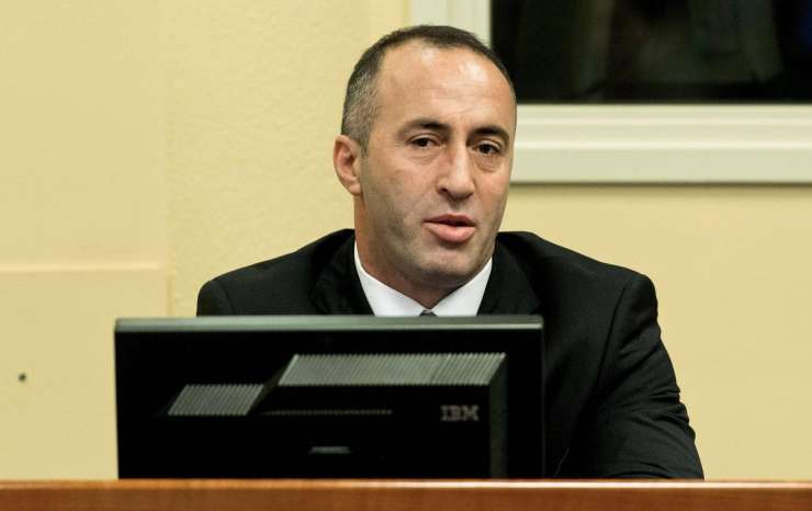Haaško sodišče je bivšega kosovskega premiera Haradinaja oprostilo vseh obtožb