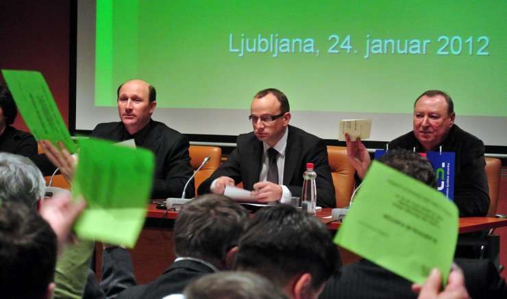Svet SLS potrdil vstop v desnosredinsko  koalicijo 