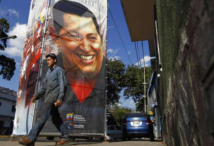 Chavez v Caracasu prestaja kemoterapijo