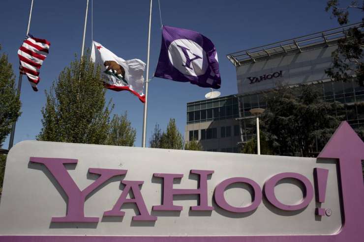 Yahoo po plačal 1,1 milijarde dolarjev za socialno omrežje Tumblr