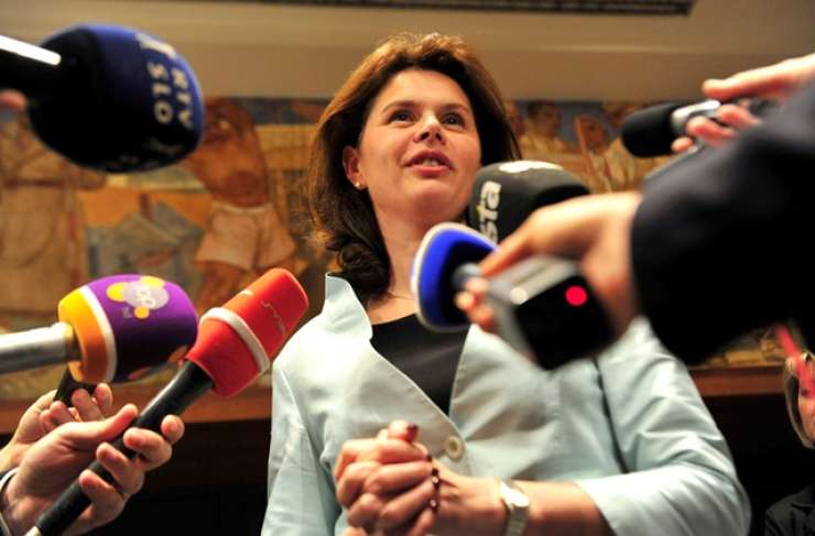 Bratuškova: Ni se lahko meriti z ustanoviteljem stranke, še posebej, če je to Janković