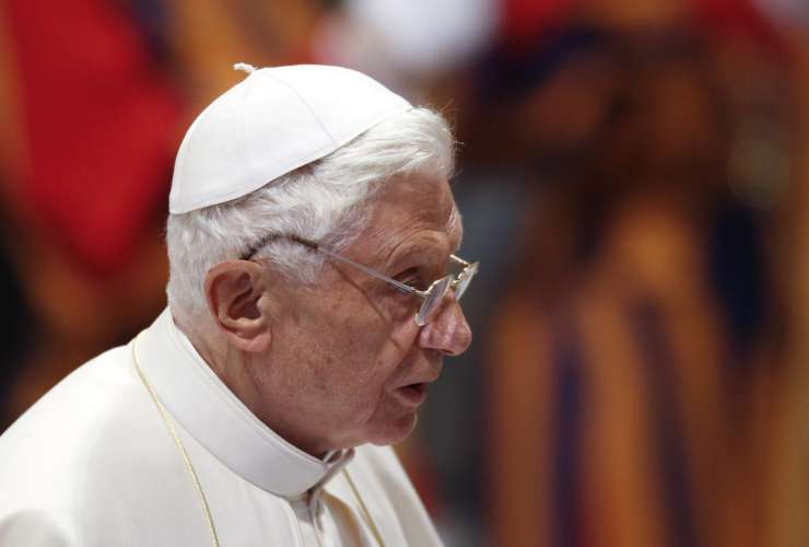 Za papeža Benedikta XVI. so spolne zlorabe otrok »skrivnost«