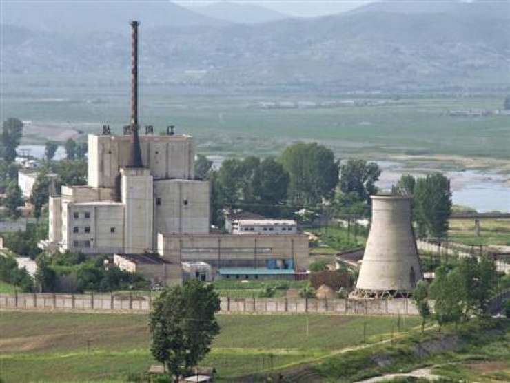 Severna Koreja znova zagnala reaktor v Yongbyonu, ki naj bi bil v »obupnem stanju«