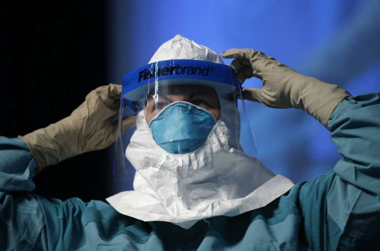 WHO: Ebola zahtevala več kot 5000 življenj