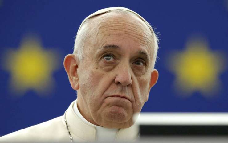 Zver: Očitno je papež opazil znamenja časa, ki demokraciji niso naklonjena