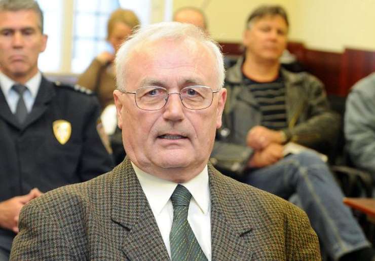 Nemčija je Hrvaški predala bivšega šefa Udbe Perkovića, ki naj bi v domovini odsedel preostanek zaporne kazni