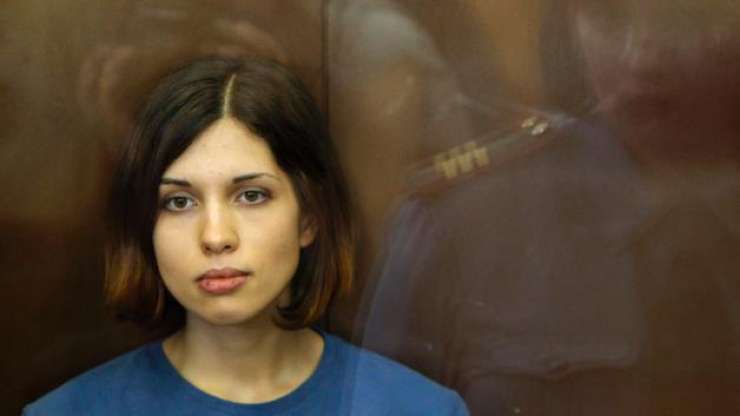 Članici Pussy Riot tožita Rusijo zaradi zapora